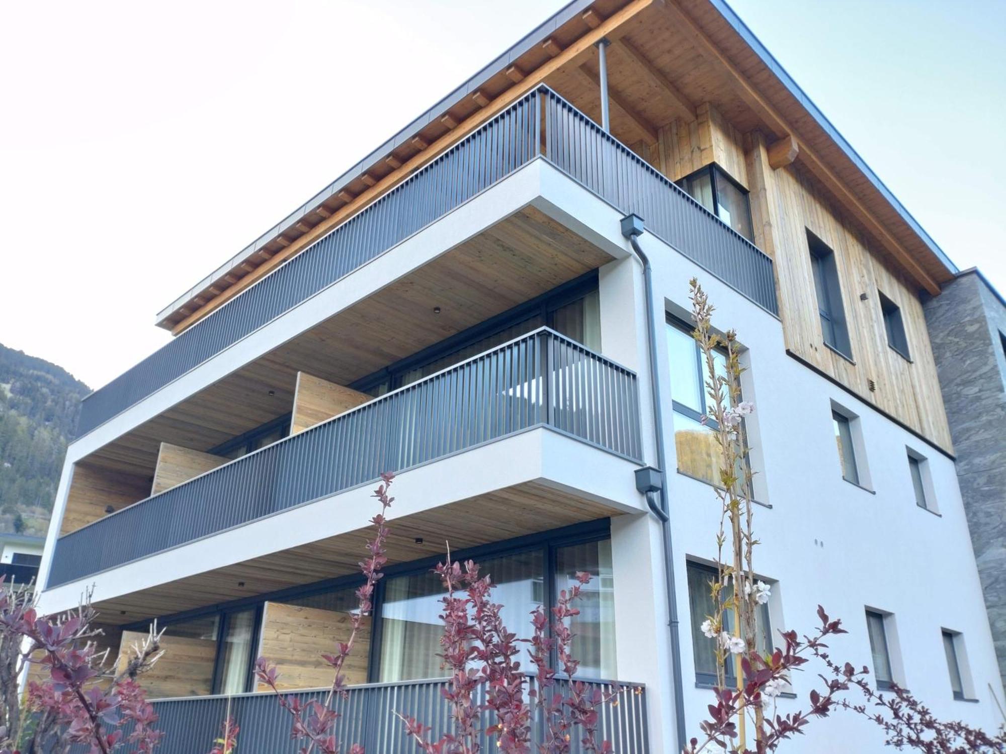 Aenna Apart Prutz Ngoại thất bức ảnh