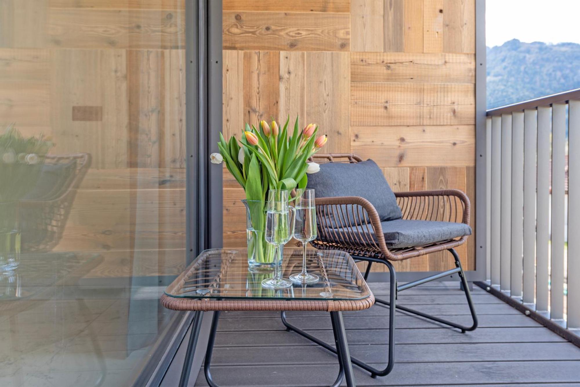 Aenna Apart Prutz Ngoại thất bức ảnh